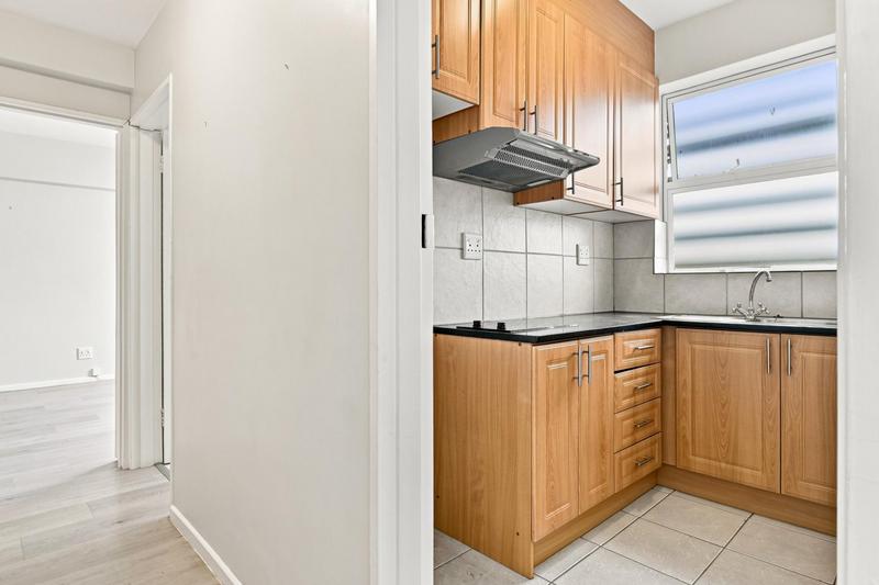 1 Bedroom Property for Sale in Pinelands Western Cape